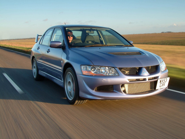 Mitsubishi Lancer Evolution VIII фото