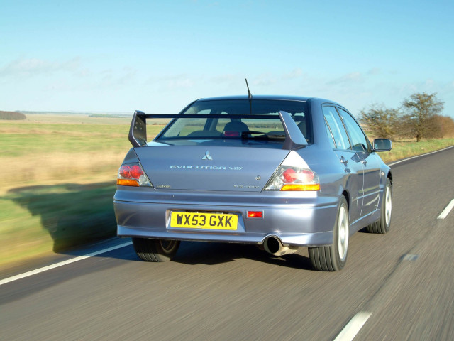 Mitsubishi Lancer Evolution VIII фото