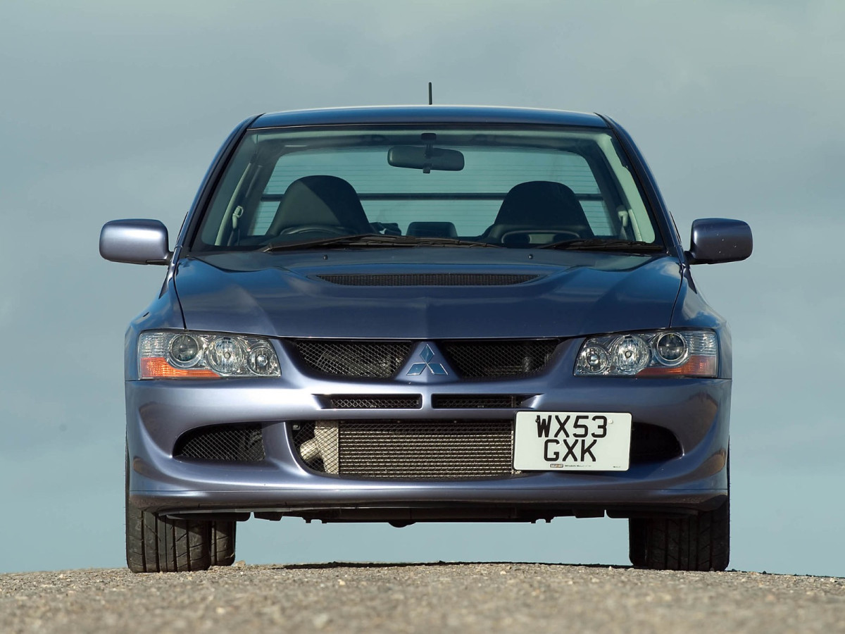 Mitsubishi Lancer Evolution VIII фото 18117