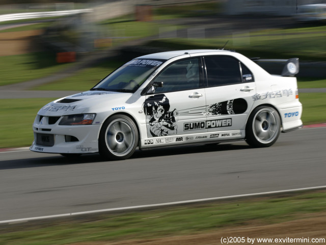 Mitsubishi Lancer Evolution VIII фото