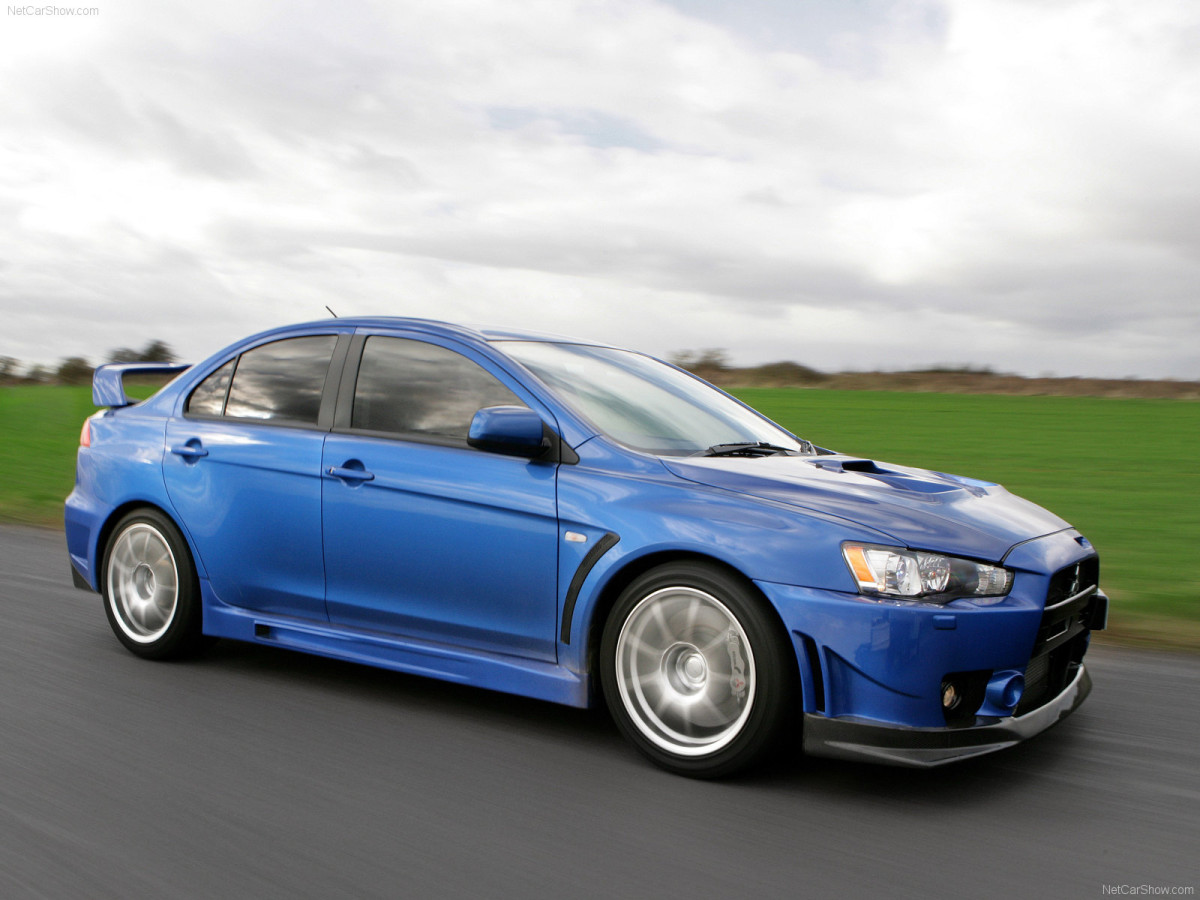 Mitsubishi Lancer Evolution X фото 66407