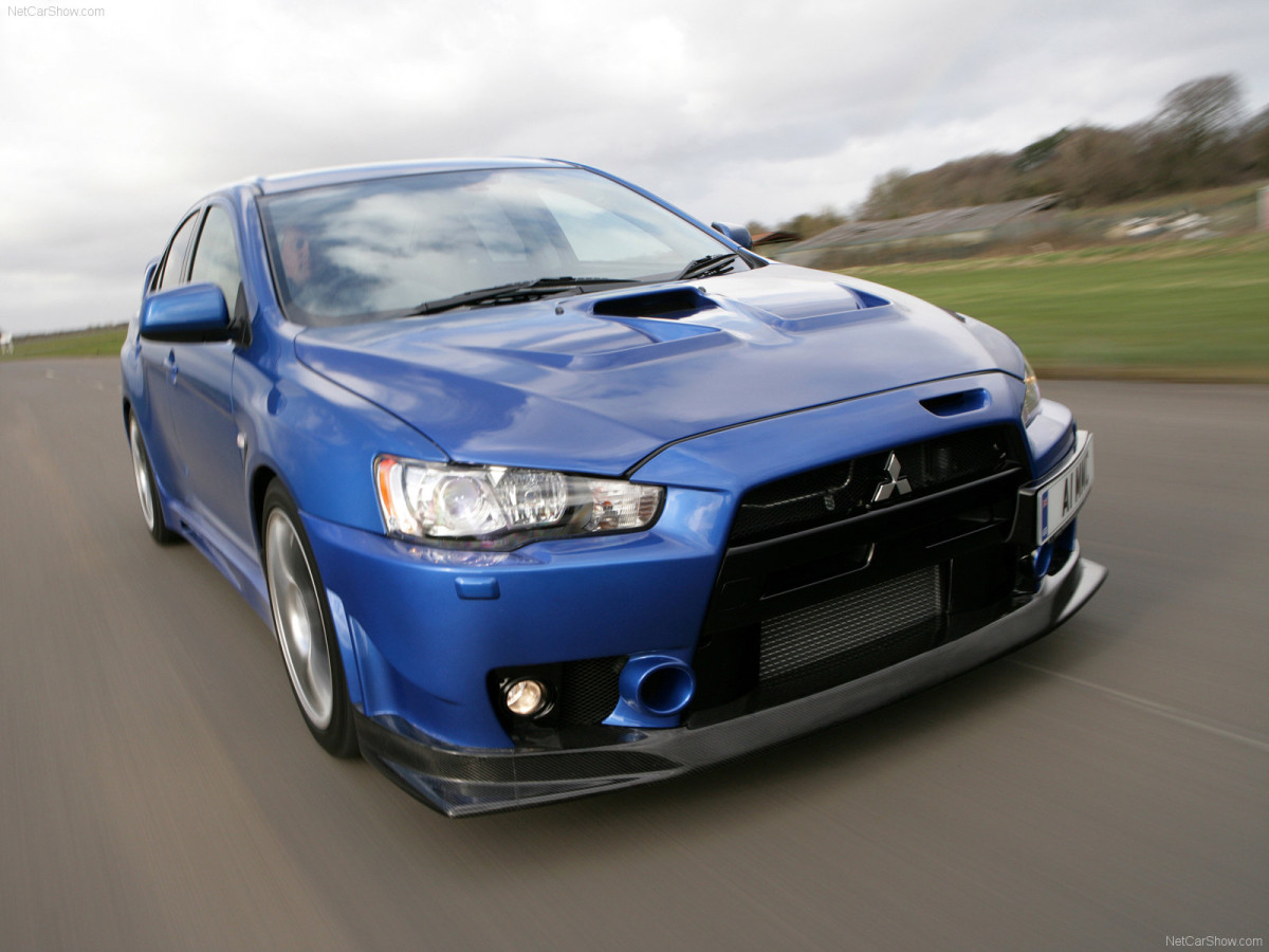 Mitsubishi Lancer Evolution X фото 66408