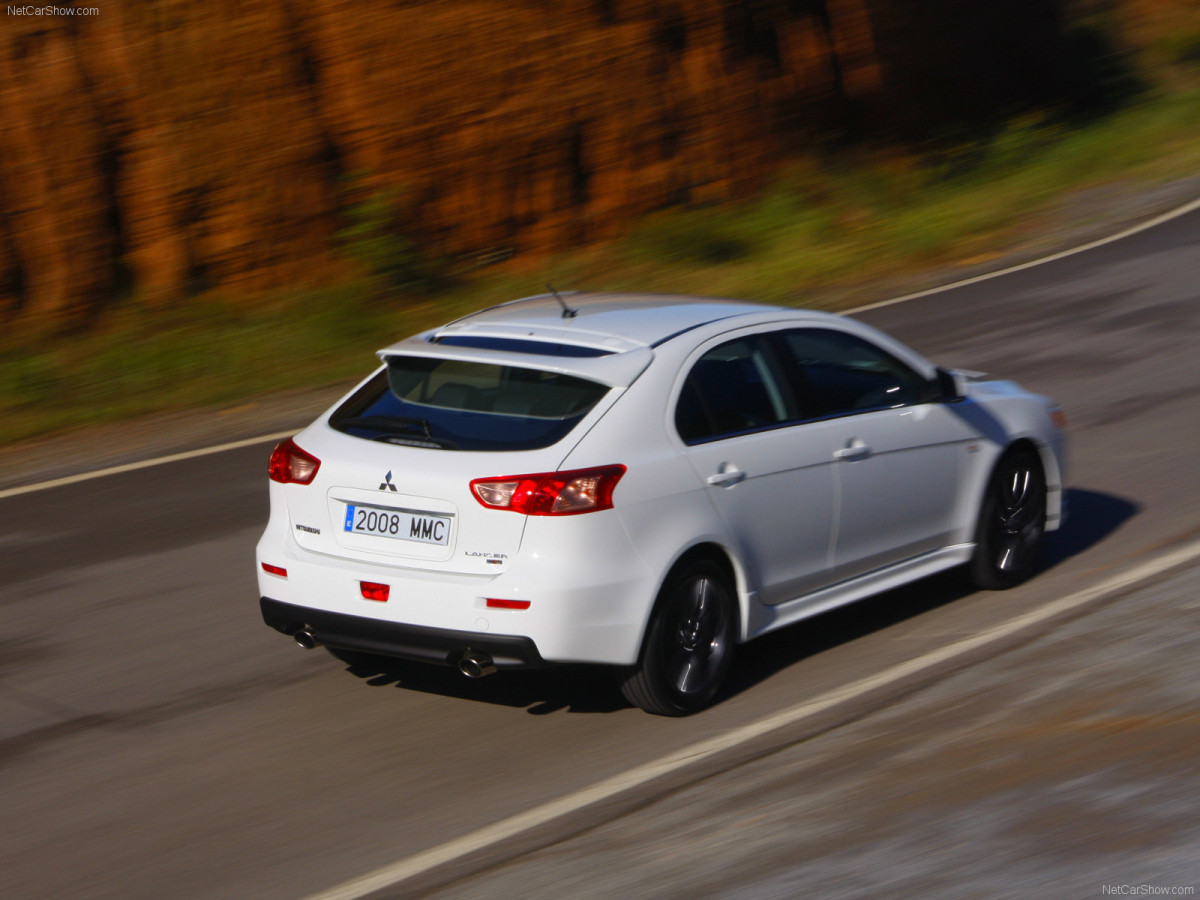 Mitsubishi Lancer Sportback Ralliart фото 59284