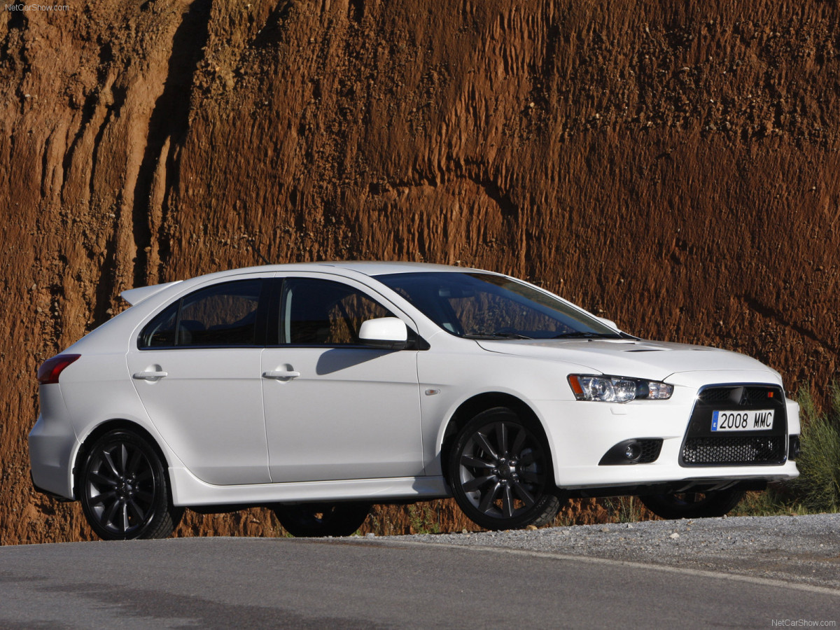 Mitsubishi Lancer Sportback Ralliart фото 59289