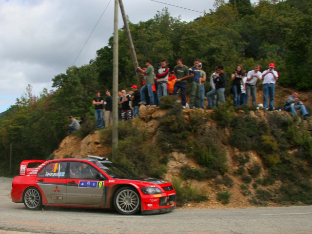 Mitsubishi Lancer WRC фото