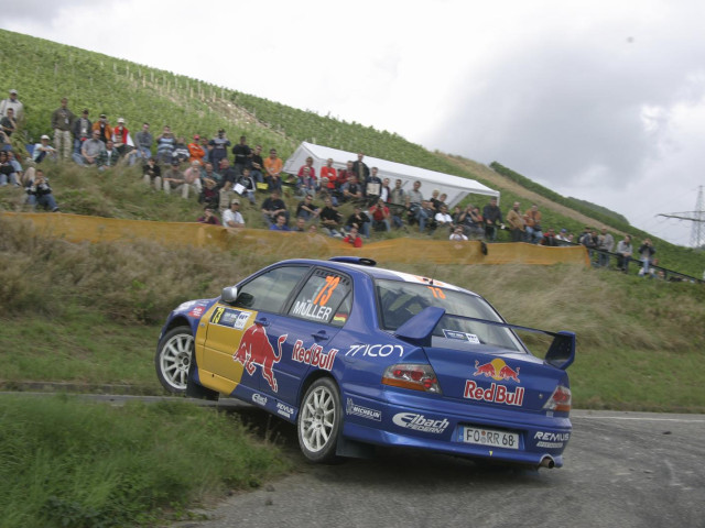 Mitsubishi Lancer WRC фото