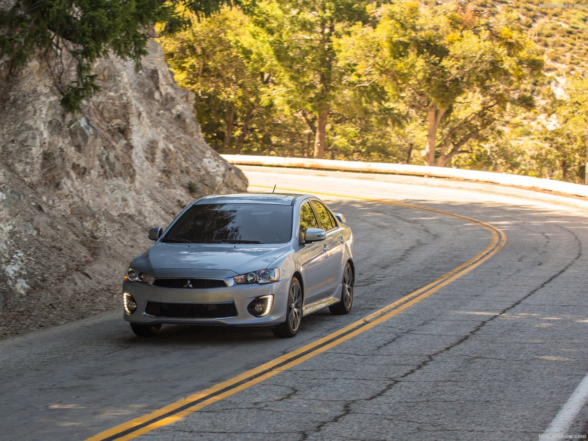 Mitsubishi Lancer фото 158593