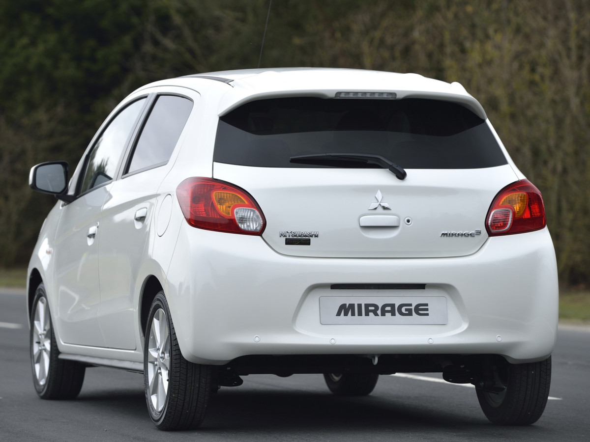 Mitsubishi Mirage фото 103529