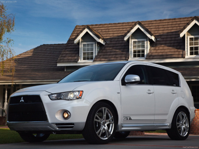 Mitsubishi Outlander GT фото