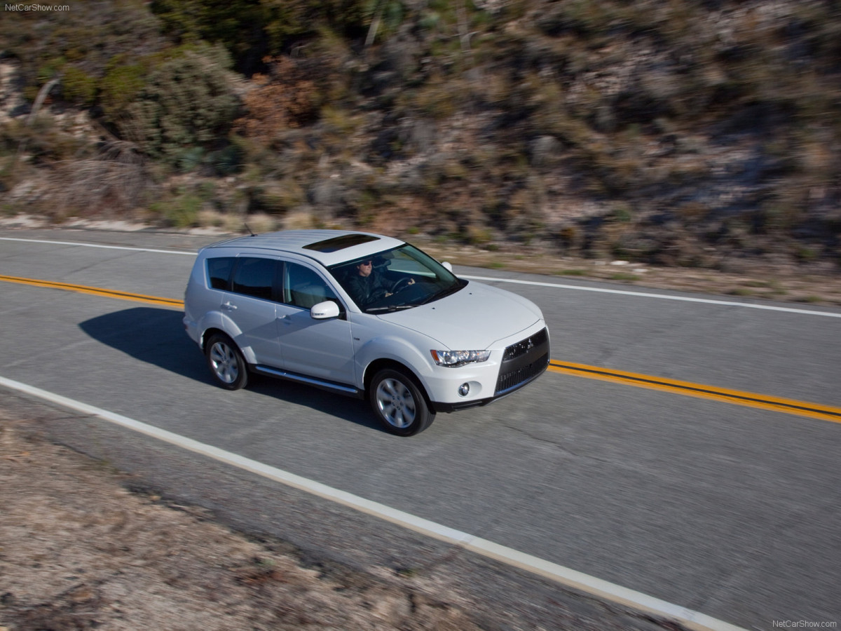 Mitsubishi Outlander GT фото 71501