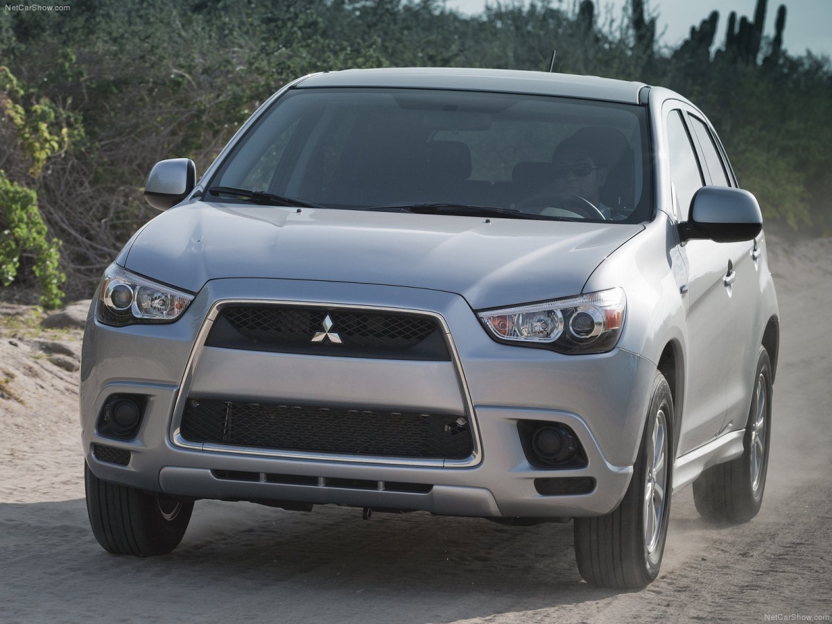 Mitsubishi Outlander Sport фото 79242