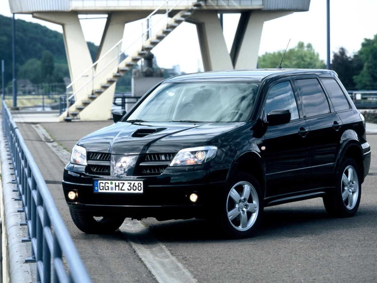 Mitsubishi Outlander Turbo фото 13869