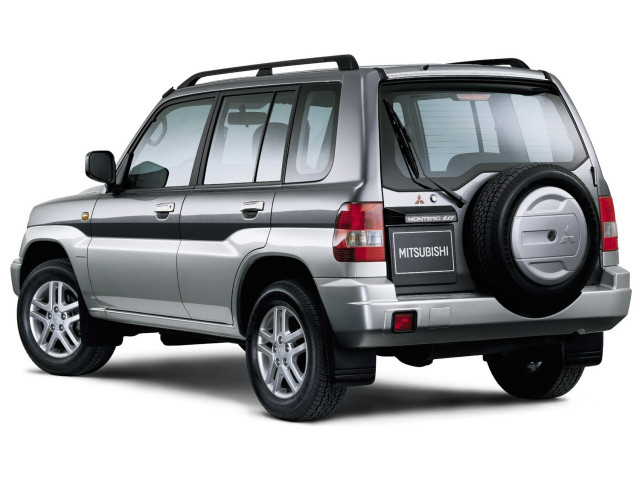 Mitsubishi Pajero Pinin фото