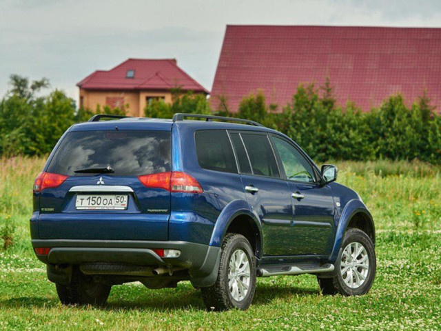 Mitsubishi Pajero Sport фото