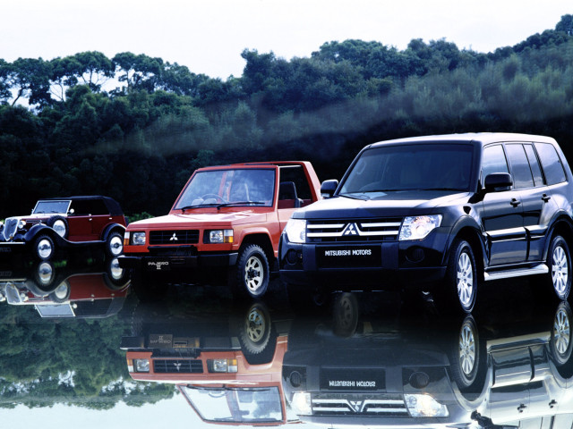 Mitsubishi Pajero фото