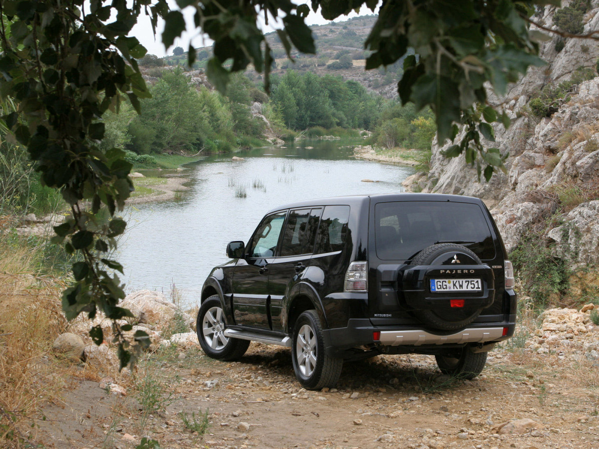 Mitsubishi Pajero фото 50682