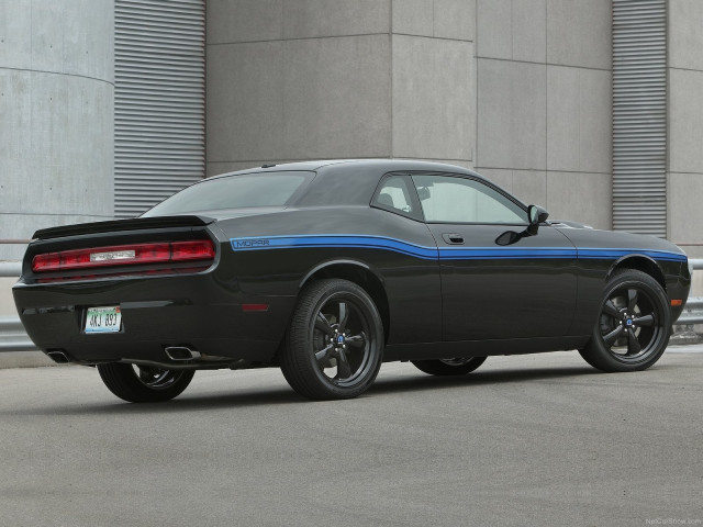 Mopar Dodge Challenger фото