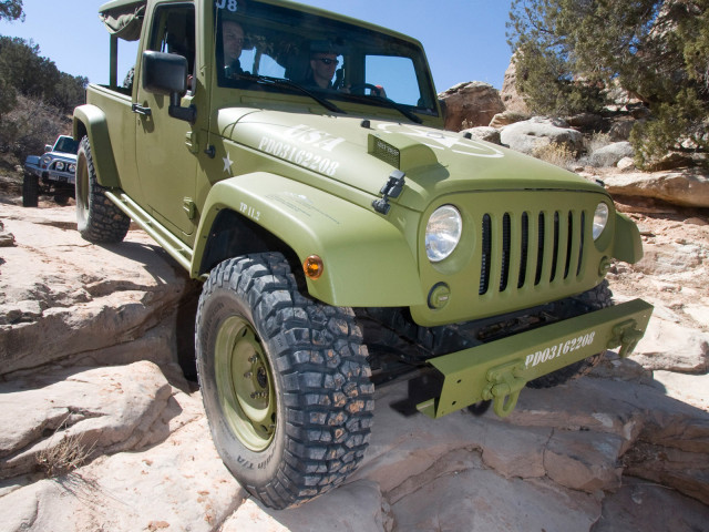 Mopar Jeep J8 Sarge фото