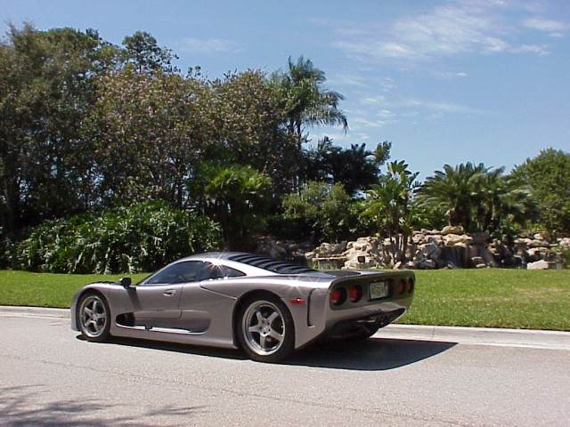 Mosler MT900 фото