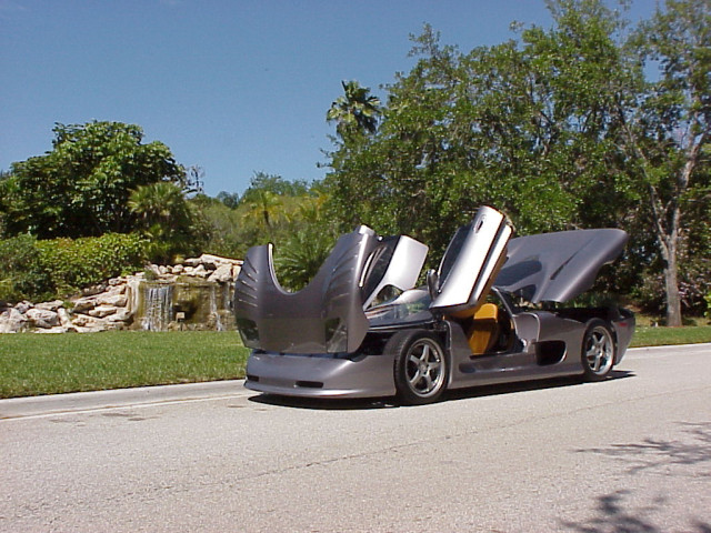 Mosler MT900 фото