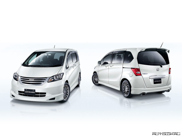 Mugen Honda Freed фото