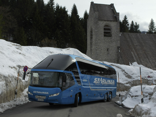 Neoplan Starliner фото