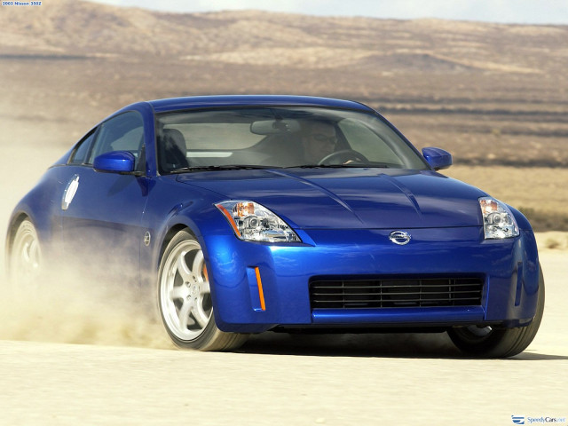 Nissan 350Z фото