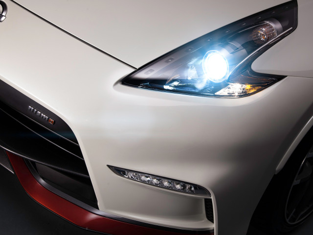 Nissan 370Z Nismo Roadster фото