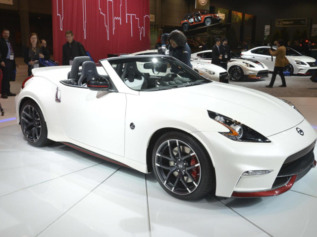 Nissan 370Z Nismo Roadster фото