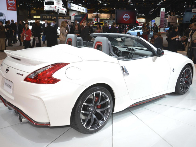 Nissan 370Z Nismo Roadster фото