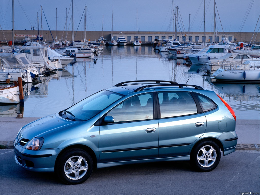 Nissan Almera Tino фото 110301