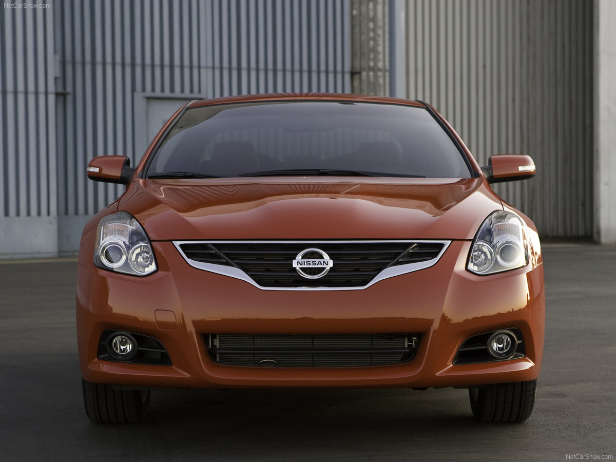 Nissan Altima Coupe фото 69948