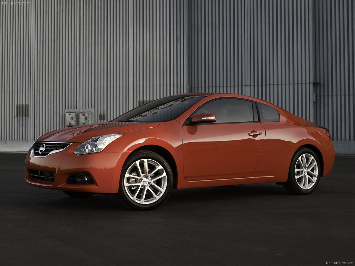 Nissan Altima Coupe фото 69953