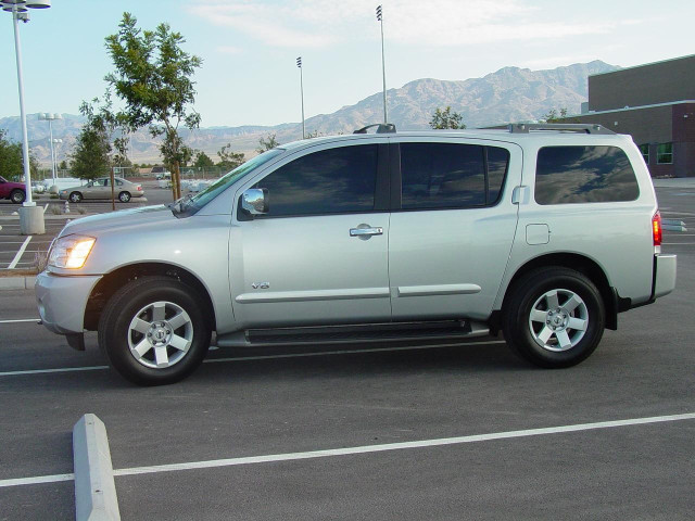 Nissan Armada фото