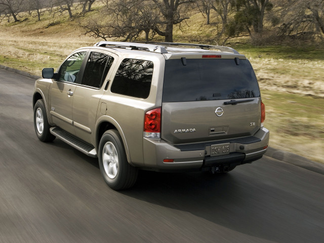 Nissan Armada фото