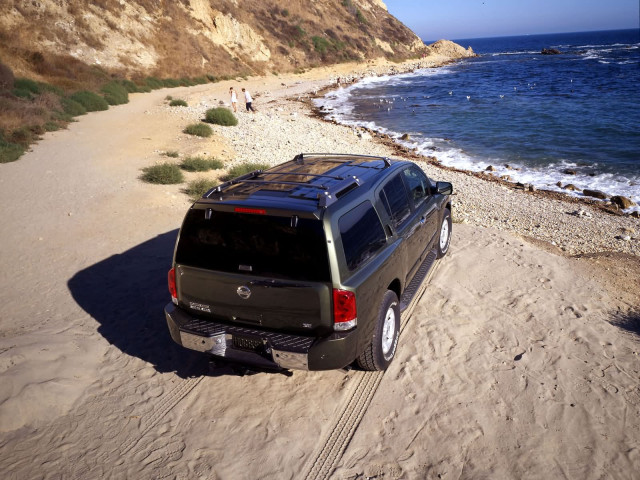 Nissan Armada фото