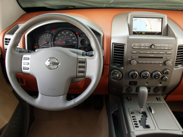 Nissan Armada фото