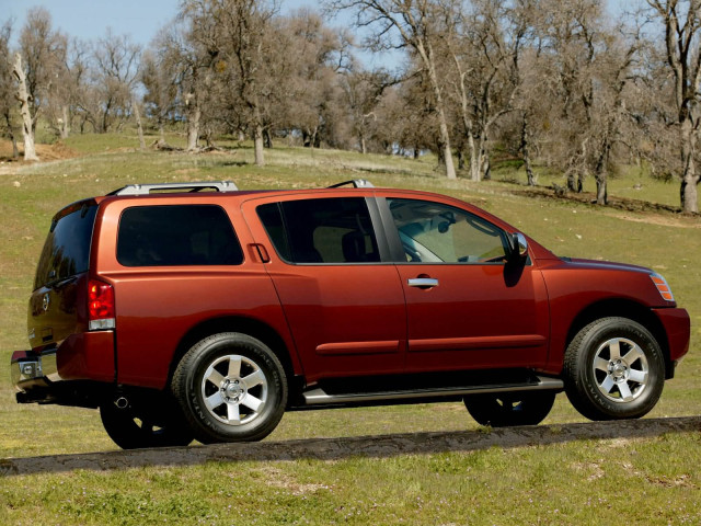Nissan Armada фото
