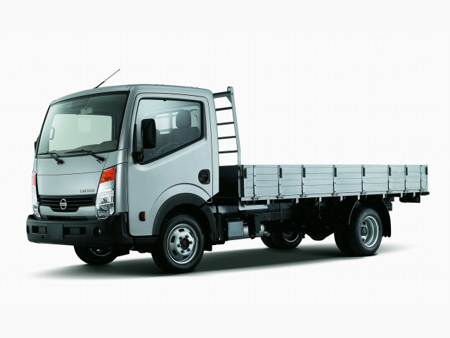 Nissan Cabstar фото