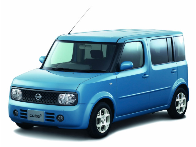 Nissan Cube фото