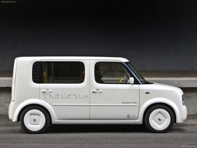 Nissan Denki Cube фото