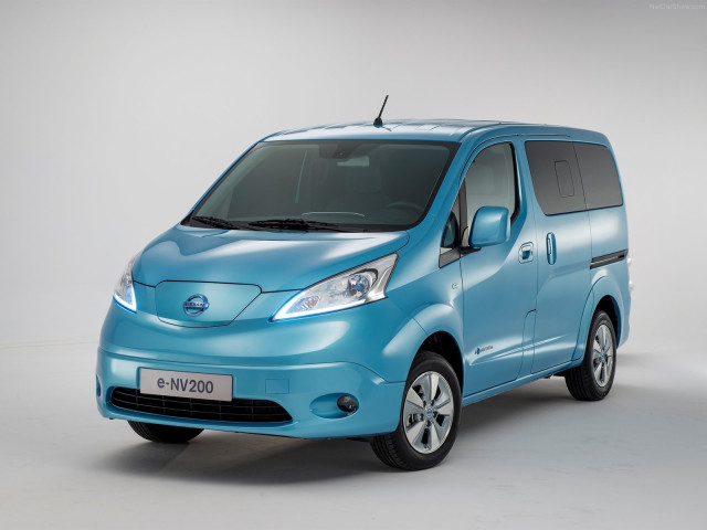 Nissan e-NV200 фото