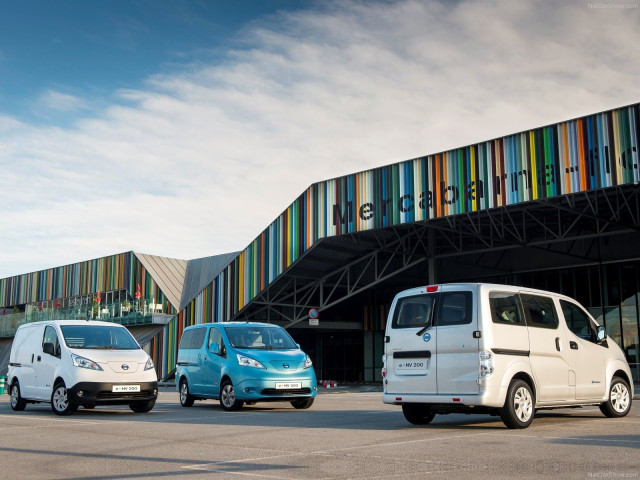 Nissan e-NV200 фото