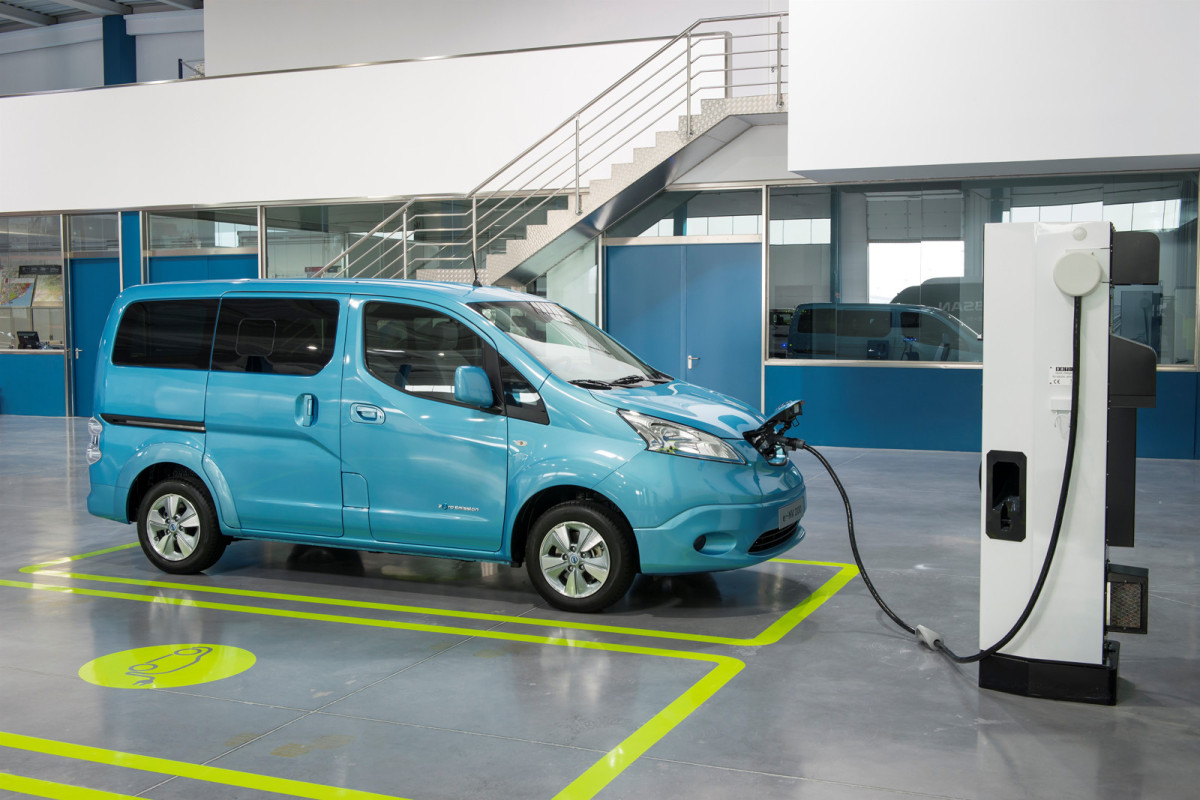 Nissan e-NV200 фото 123473