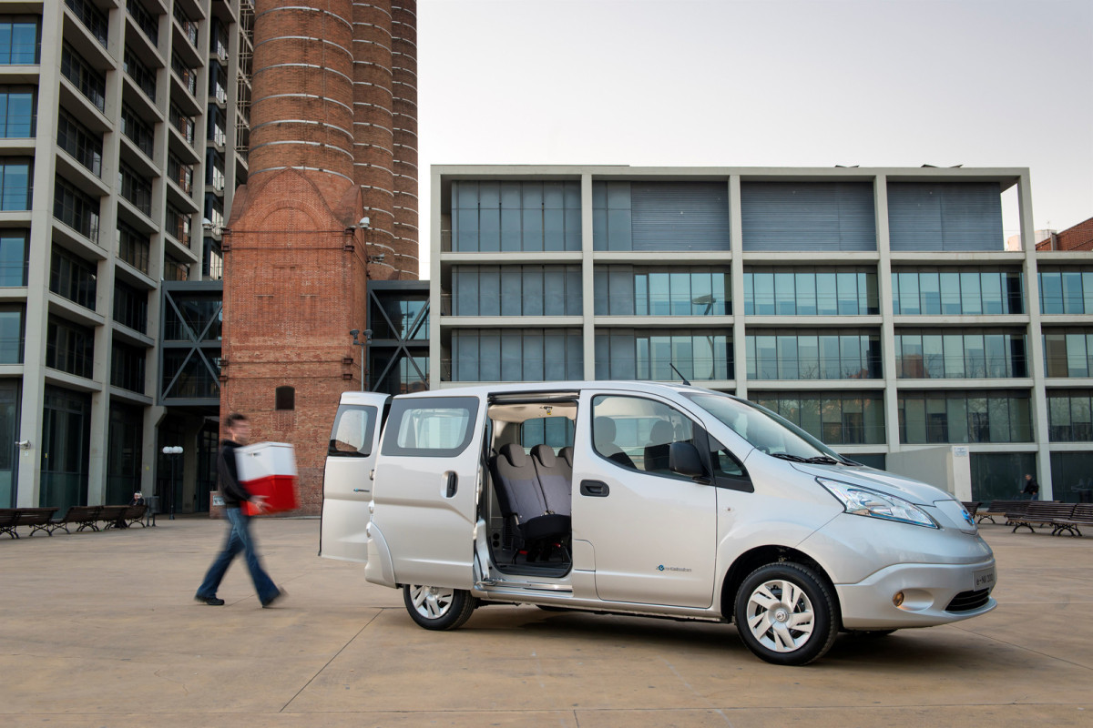 Nissan e-NV200 фото 123479