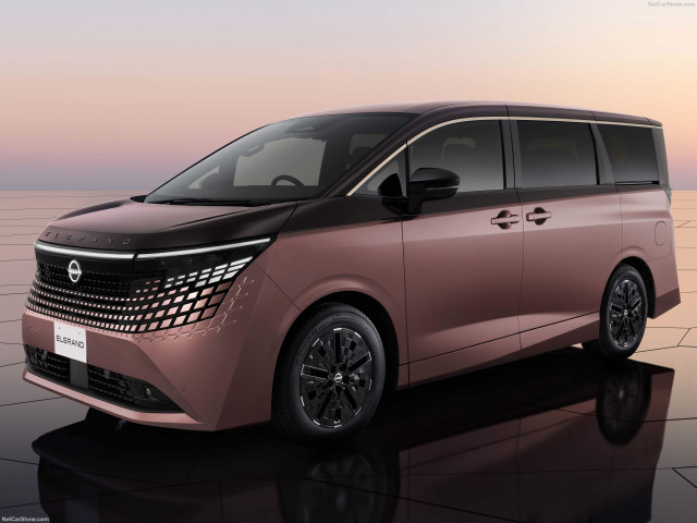 Nissan Elgrand фото