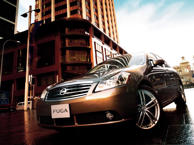 Nissan Fuga фото