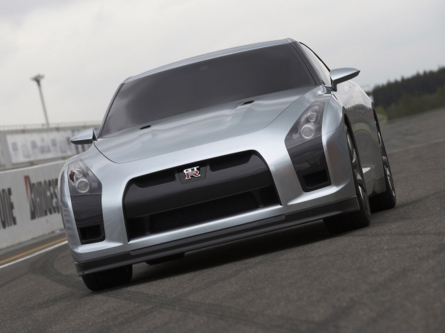 Nissan GT-R Proto фото