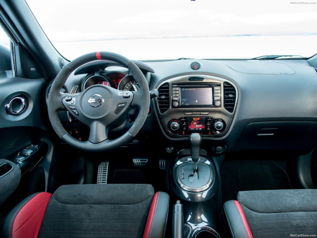 Nissan Juke Nismo RS фото