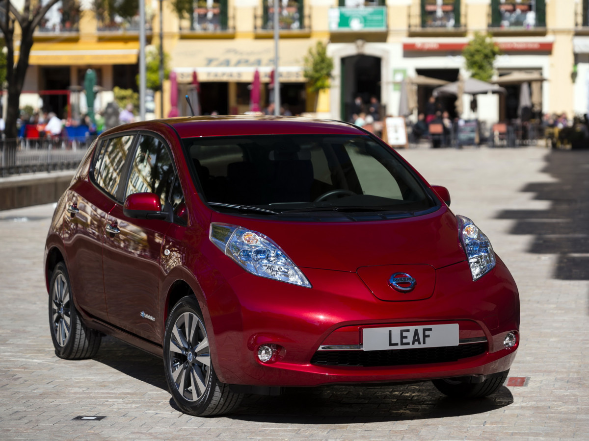 Nissan Leaf фото 103945